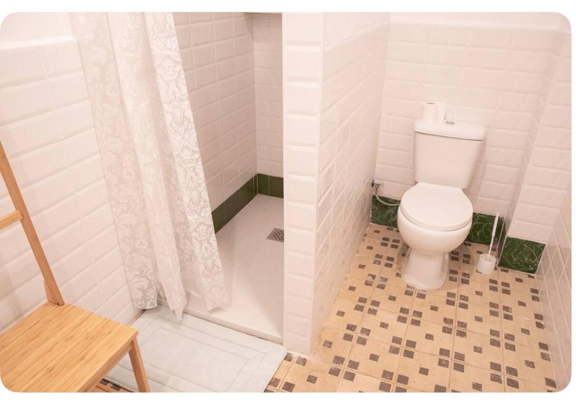 Habitacion Con Bano Privado 1 Cama De Matrimonio Valência Exterior foto